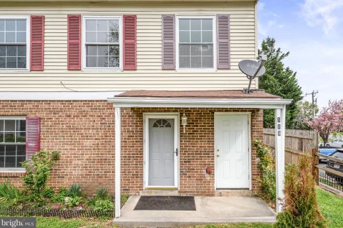 119 Adams Dr, Leesburg, VA 20176-3315