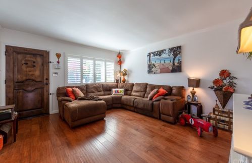 853 Avenue B, Redondo Beach, CA 90277-4834