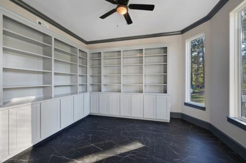 15475 Conroe Dr, Conroe TX 77384-3419 exterior