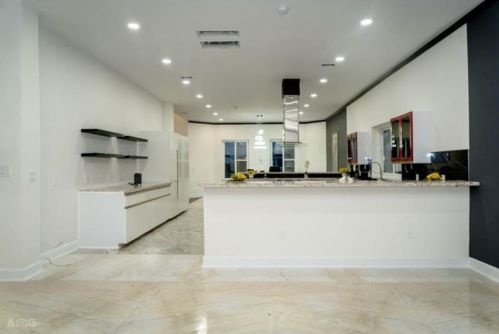 703 Leaning Oak Trl, Richmond TX  77406-4653 exterior