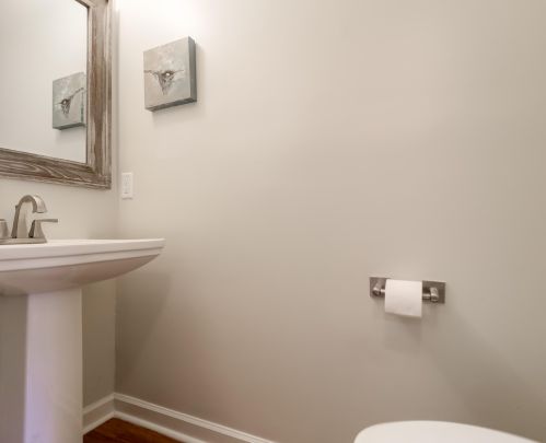 1291 Center Lake Dr, Mount Pleasant SC  29464-7419 exterior