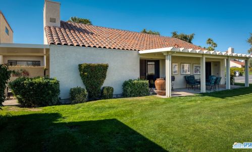 422 Forest Hills Dr, Rancho Mirage CA  92270-1459 exterior