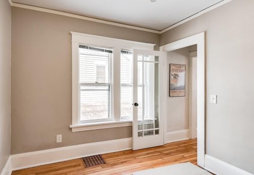 882 Bayard Ave, Saint Paul MN 55102-4002 exterior