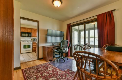 3281 68, Milwaukee WI 53213-3930 exterior