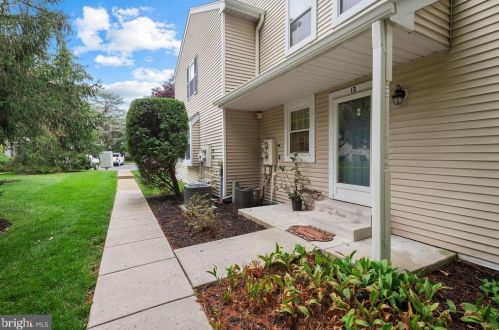 13 Belmont Sta, Southampton, PA 18966-3766