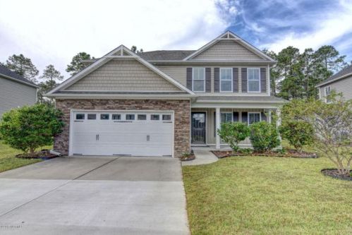 6092 Blue Ray Dr, Belville, NC 28451-9495