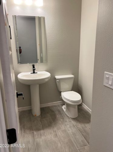 15962 Electra Ln, Sun City AZ 85387-2027 exterior