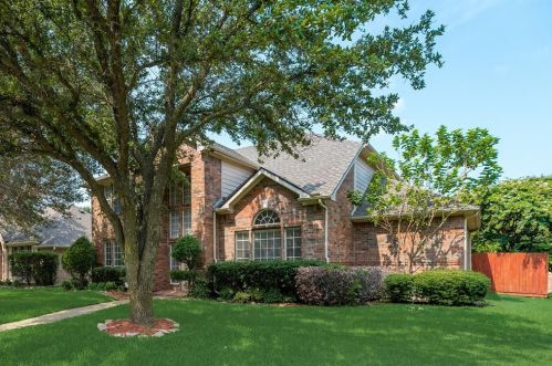 6881 Baird Dr, Plano TX  75024-6363 exterior