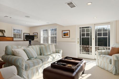 230 Skyline Dr, Chatham MA  02633-1720 exterior