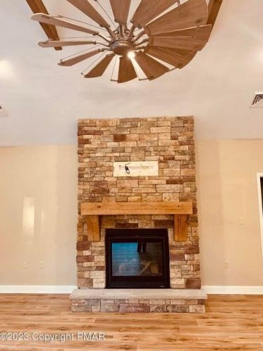 19 Masters Ln, Hazle Township PA  18202-9167 exterior