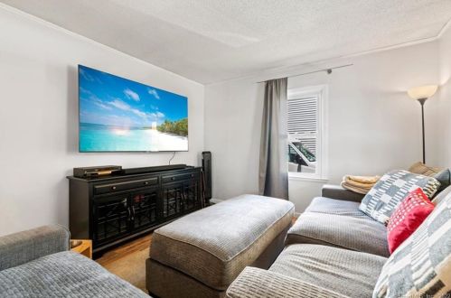 134 Morningside Dr, Bristol CT  06010-4546 exterior