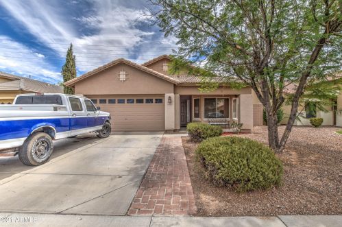 3589 Joshua Tree Ln, Gilbert, AZ 85297-7932