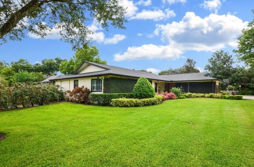1135 Wisper Run Ct, Lutz FL  33558-5185 exterior