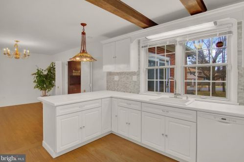 1226 Chestnut St, Hazle Township PA  18201-7502 exterior