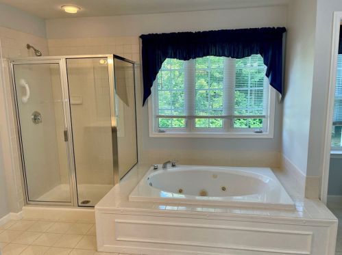 3320 Long Branch Dr, New Castle PA  16105-2926 exterior