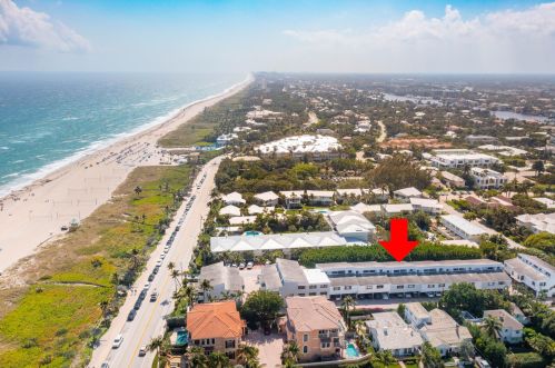 250 Ocean Blvd, Delray Beach FL  33483-7126 exterior
