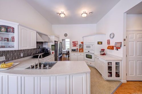 114 Dejong Ct, Montgomery, NY 12549-1874