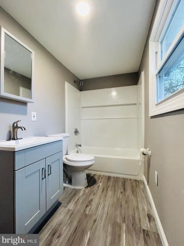 1570 Good Intent Rd, West Deptford NJ  08096-6112 exterior