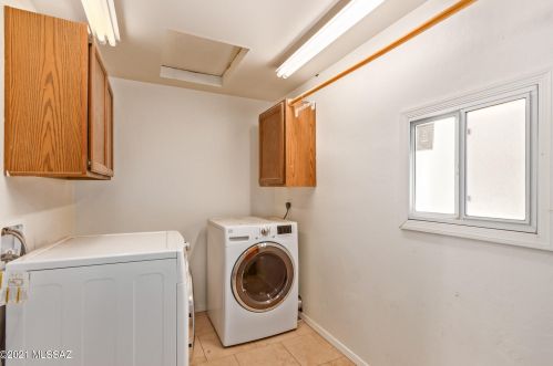 1233 Avenida Sirio, Tucson AZ 85710-5348 exterior