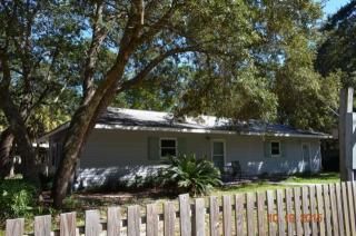 705 Alaqua Dr, Freeport, FL 32439-2427