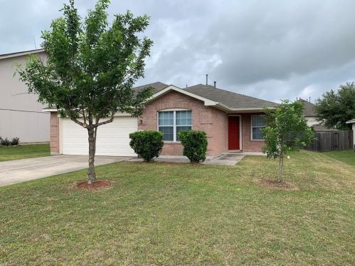 207 Dandelion Loop, Uhland, TX 78640-5511