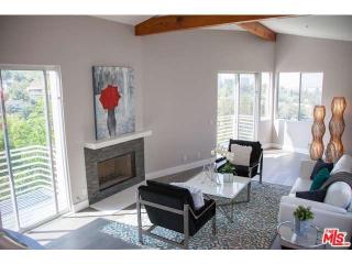 7211 Woodrow Wilson Dr, Los Angeles CA  90068-1728 exterior