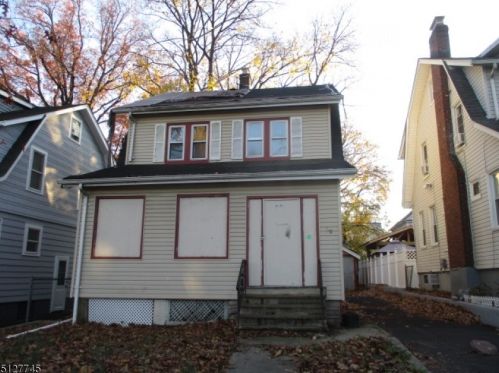 69 1st Ave, East Orange, NJ 07017-5422