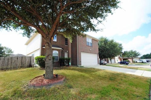 3214 Eagles Ledge Ct, Humble, TX 77338-1864