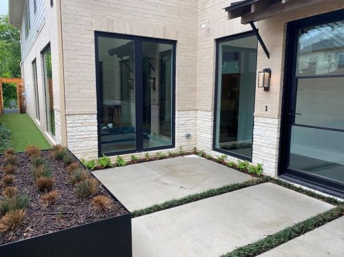 5619 Anita St, Dallas TX  75206-5307 exterior