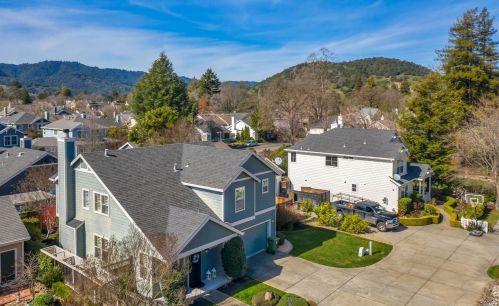 10 Forrester Ln, Yountville, CA 94599-1431