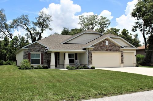256 Galaxy Ave, Brooksville, FL 34606-5441