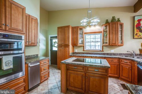 765 Mountain View Rd, Fredericksburg VA  22406-4533 exterior