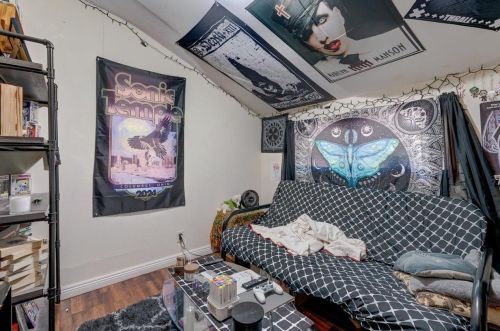 644 Johnson St, Madison WI 53703-1531 exterior