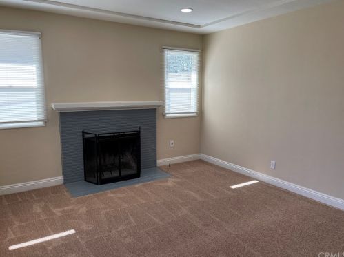222 29th St, San Bernardino, CA 92404-3905