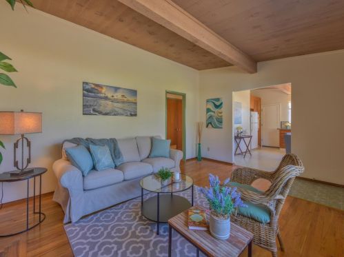 417 Locust St, Del Monte Park CA  93950-3924 exterior