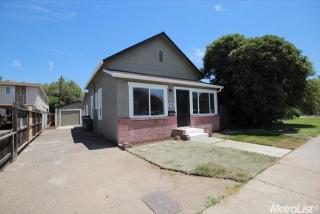 406 Church St, Lodi, CA 95240-1204