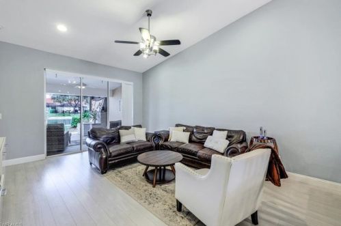 15206 Cortona Way, Naples FL  34120-0672 exterior