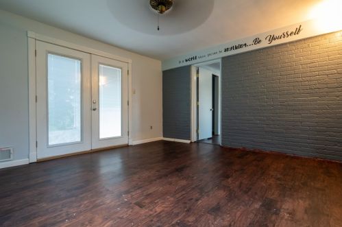 265 Chubbic Rd, Canonsburg PA  15317-5106 exterior