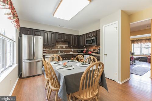 631 Foxton Ct, West Deptford, NJ 08051-2038