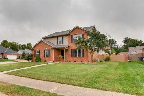 105 Southgate Blvd, Newburgh, IN 47630-2435
