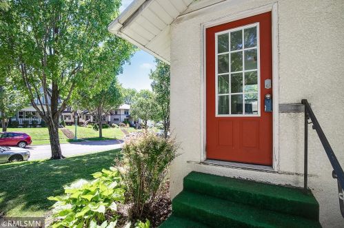 2105 Fairmount Ave, Saint Paul, MN 55105-1147
