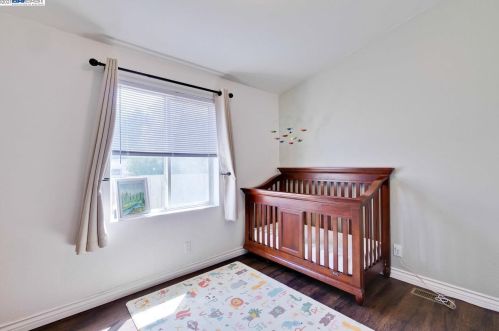 503 Willow Ave, Hayward CA  94541-2424 exterior