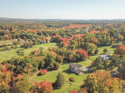150 Day St, Granby, CT 06035-1725