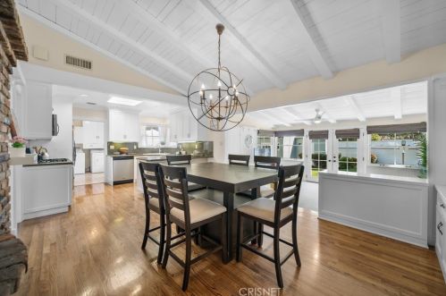 14950 Leadwell St, Van Nuys CA 91406-3030 exterior