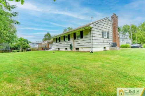 444 Highland Ave, South Plainfield NJ  07080-2006 exterior