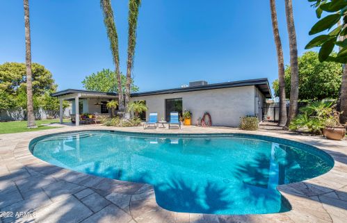 5119 Paradise Dr, Scottsdale AZ 85260-5433 exterior