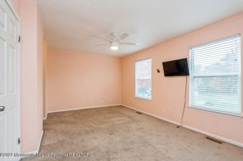 90 Rita Ln, Jackson Twp NJ  08527-2367 exterior