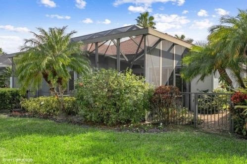 10739 Grande Blvd, West Palm Beach FL  33412-1327 exterior
