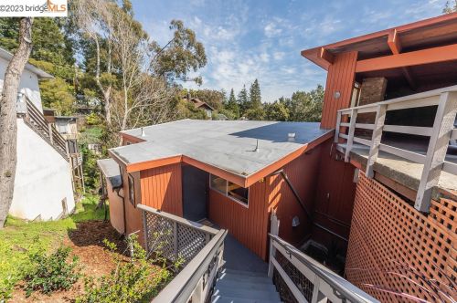 11037 Broadway Ter, Oakland, CA 94611-1948
