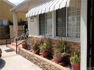 13577 Ottoman St, Los Angeles, CA 91331-6311